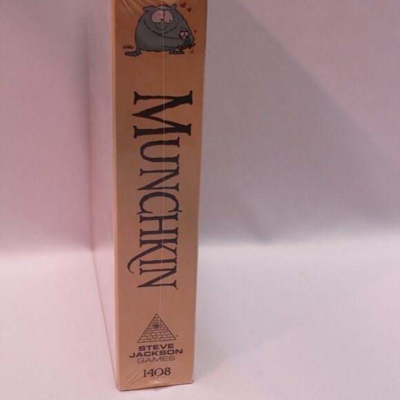 Munchkin Game Designed by Steve Jackson - Picture 8 of 12